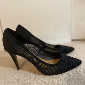 Tahari heels